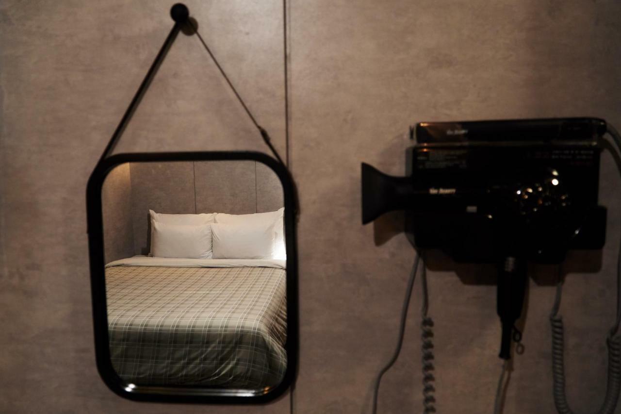 Urban Stay 103 Seoul Bagian luar foto