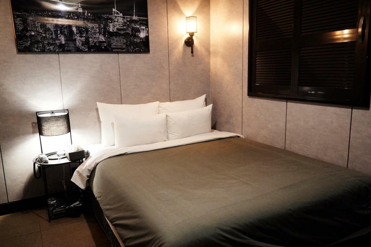 Urban Stay 103 Seoul Bagian luar foto